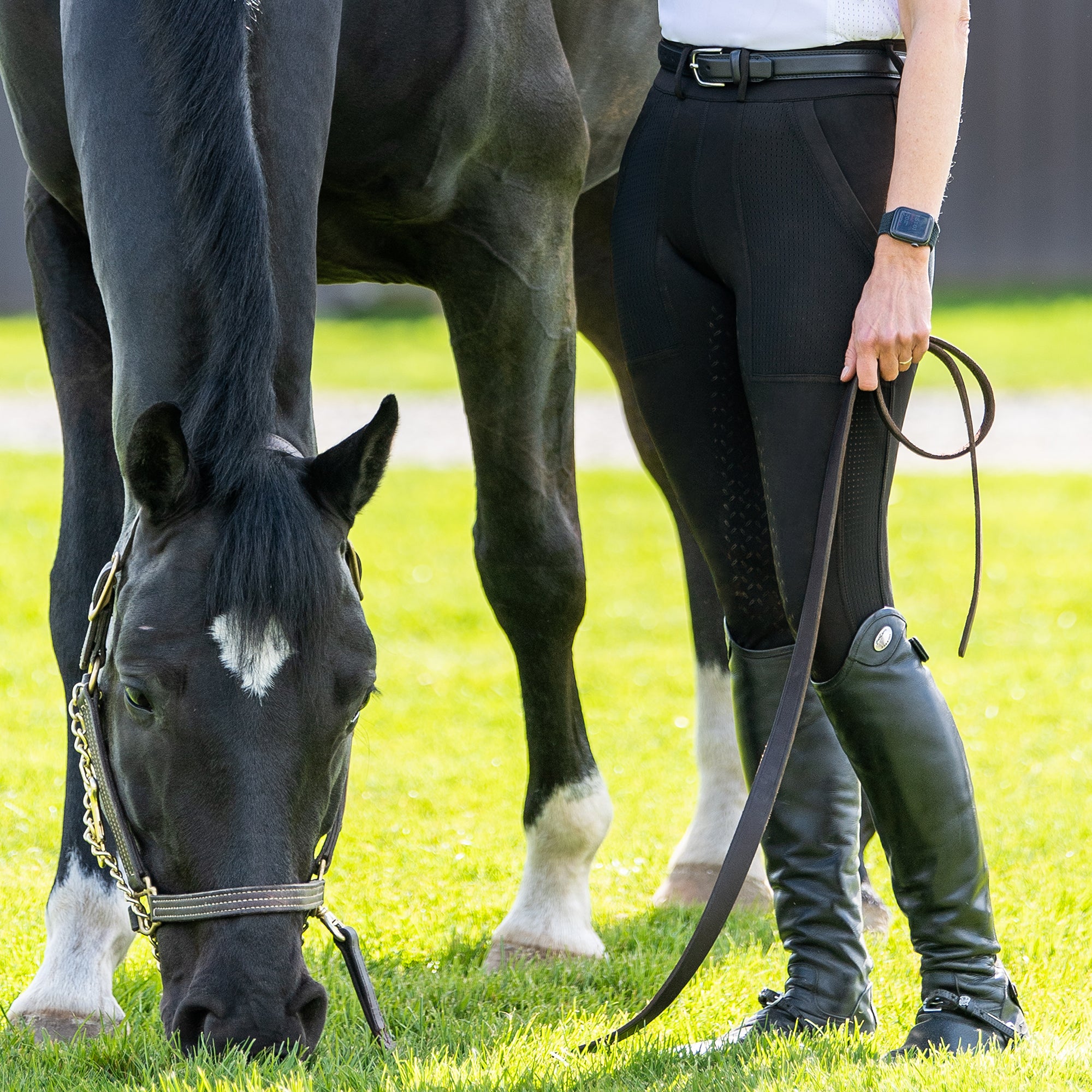 Issential Capriole Knee Patch Tights